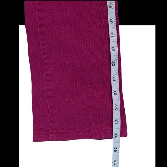 Wet Seal Juniors Low Rise Pink Denim Belted Slim Fit Jeans Size 9 - Picture 4 of 8